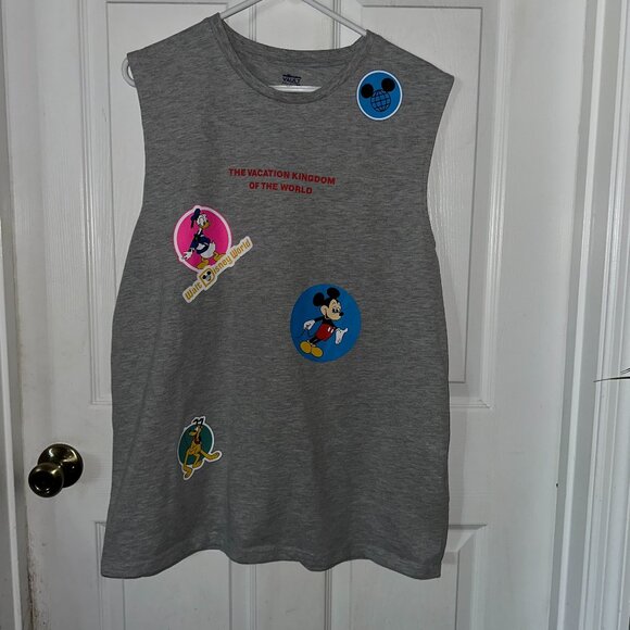NWOT Walt Disney World Vault Collection Shirt Size Large - Picture 1 of 3
